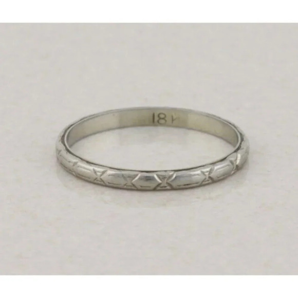 18k White Gold Antique Art Deco Patterned Band Ring Size 8 - Picture 5 of 6
